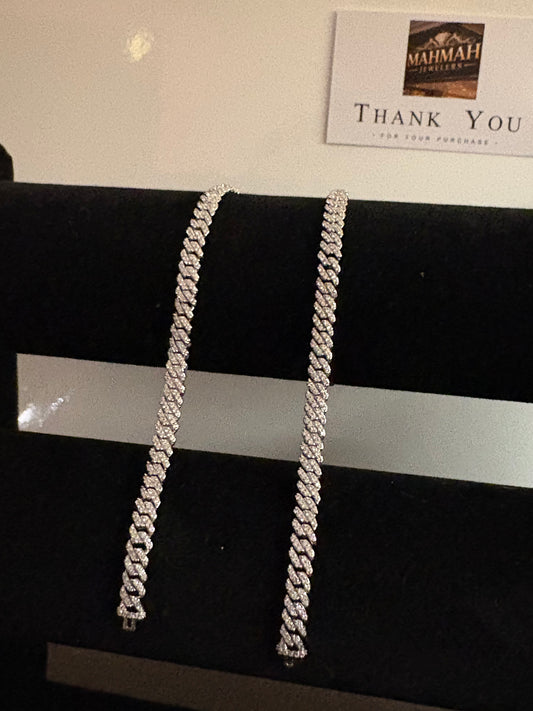 Cubic Zirconia Stones bracelet